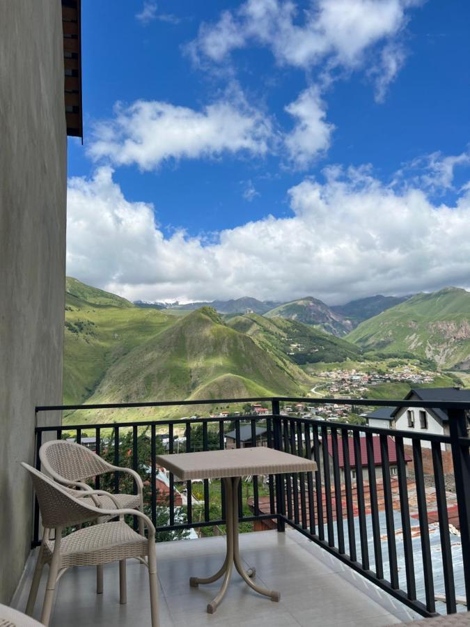Planet Kazbegi Ξενοδοχείο Εξωτερικό φωτογραφία