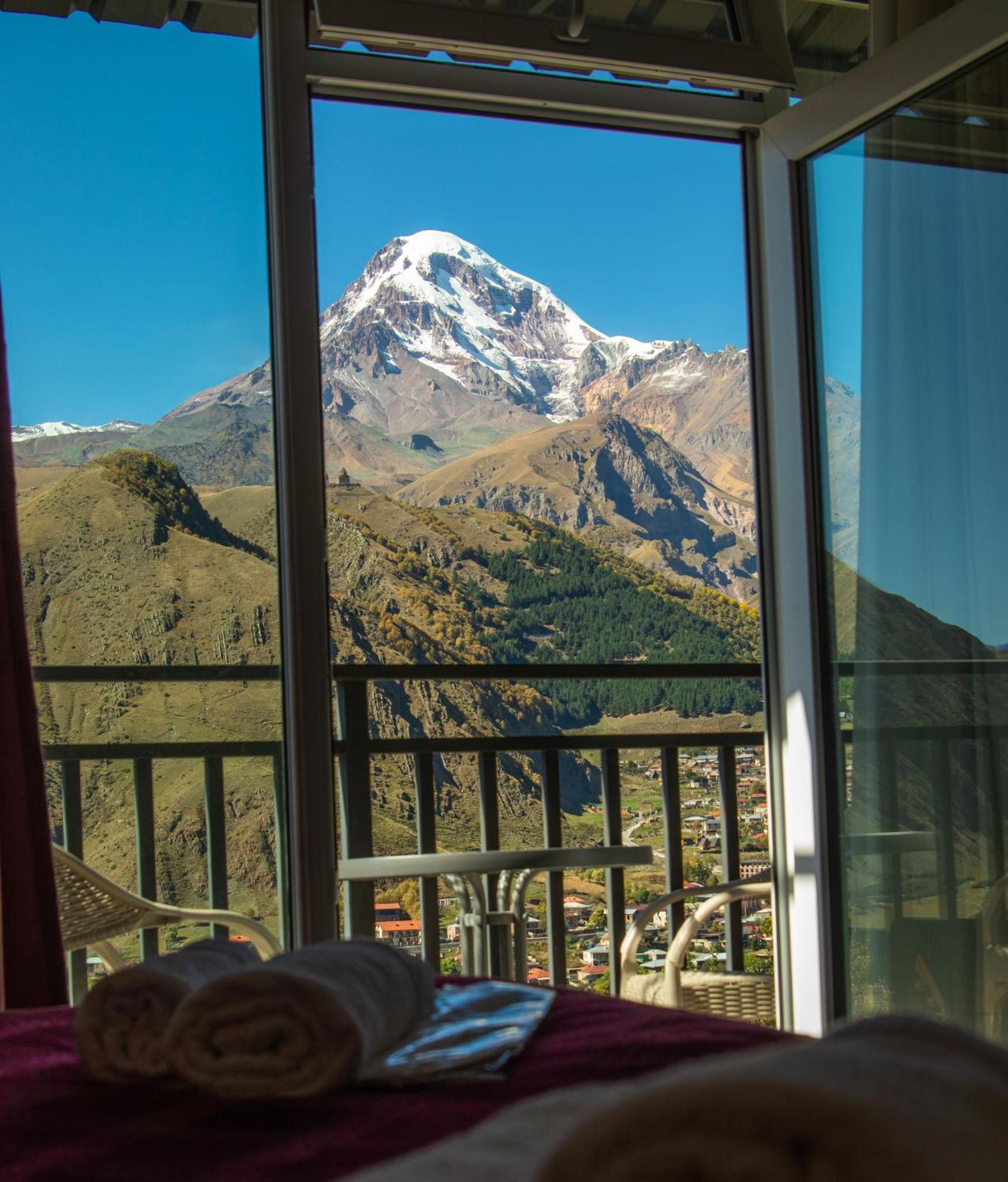Planet Kazbegi Ξενοδοχείο Εξωτερικό φωτογραφία